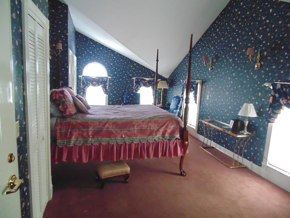 William Seaward Inn Westfield Экстерьер фото